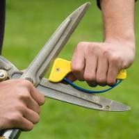 Accusharpe Knife Sharpener
